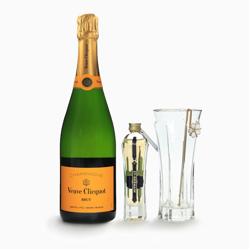 Veuve Clicquot – Brut (Yellow Label) + St Germain, Glass & Stirrer